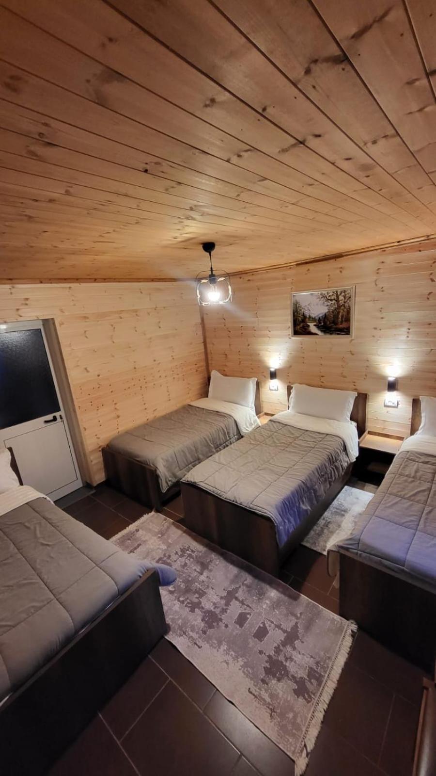 Bujtina Pllumi Theth Bed & Breakfast Room photo